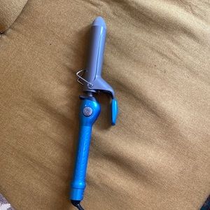 Babyliss Pro 1.5 inch curling iron